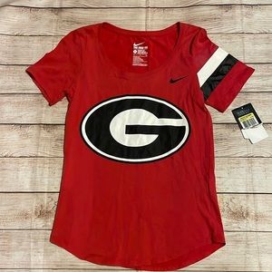 Women’s Nike Georgia Bulldogs t shirt size S NWT